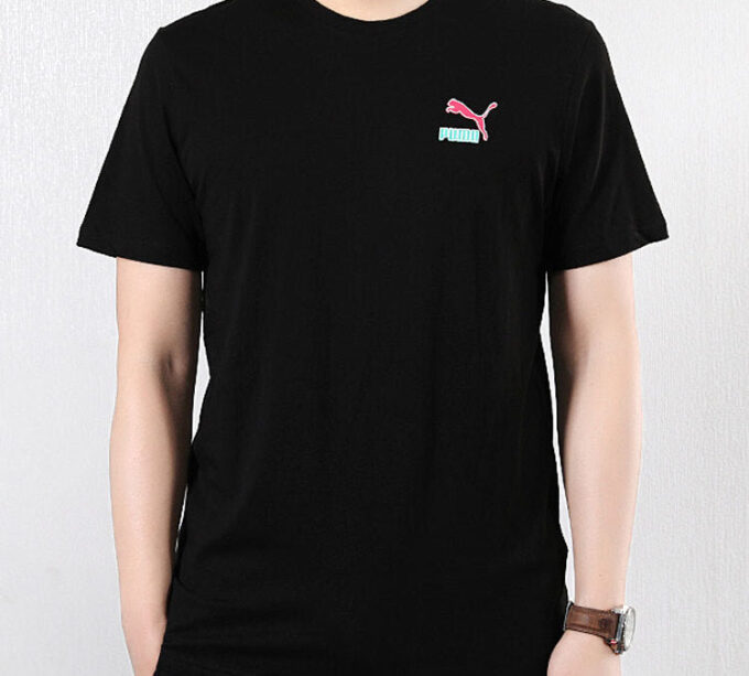 T-skjorte med grafisk logo «Svart»