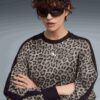 T7 Leopard Luxe Dame Genser med dyreprint og rund hals