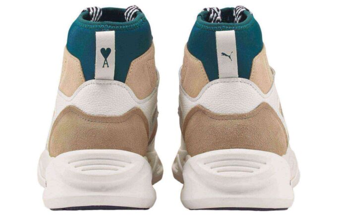 TRC Blaze Mid x AMI «Lys sand»