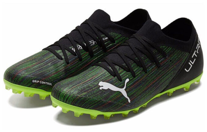 Ultra 3.2 MG Spectra Fotballsko Svart