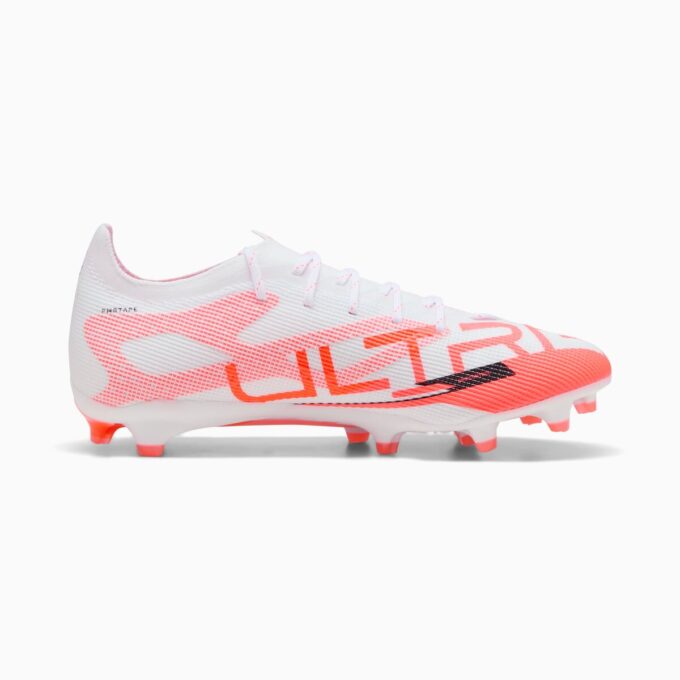 ULTRA 5 PRO Fotballsko for fast underlag/kunstgrunn herre