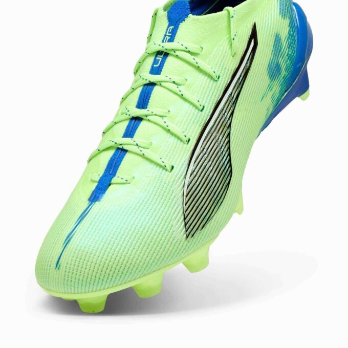 ULTRA 5 ULTIMATE Fotballsko for fast underlag til dame