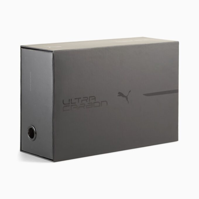 ULTRA 6 CARBON fotballsko for fast underlag