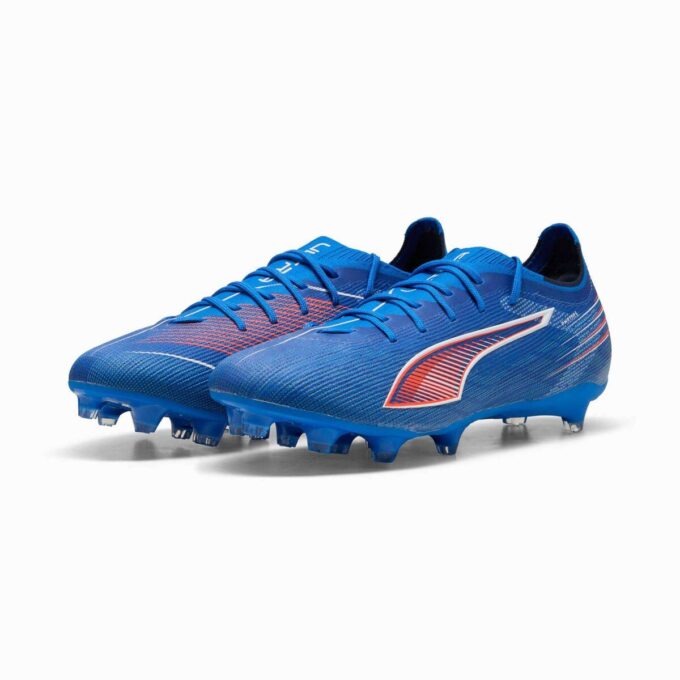 ULTRA 6 PRO fotballsko for fast/kunstig underlag