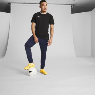 ULTRA ULTIMATE Fotballsko for fast underlag/kunstgrunn for menn