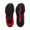 Uproar store barnebasketballsko