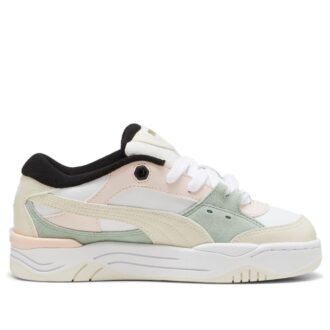 (WMNS) 180 &laquo;God jul&raquo;