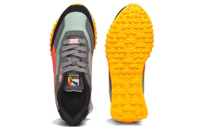 (WMNS) Blacktop Rider «Brand Love»