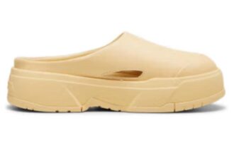 (WMNS) CA. Muldyr &laquo;Gul&raquo;