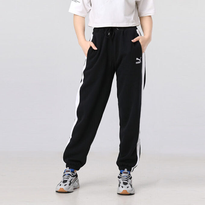 (WMNS) Classics avslappede joggebukser med logotrykk, svart