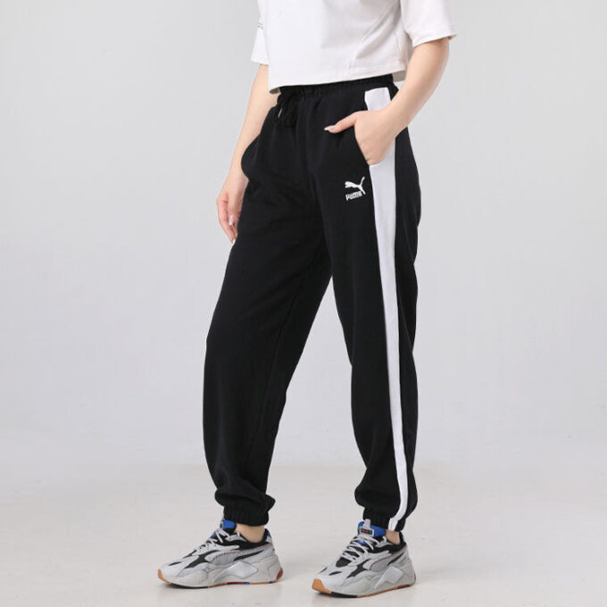 (WMNS) Classics avslappede joggebukser med logotrykk, svart