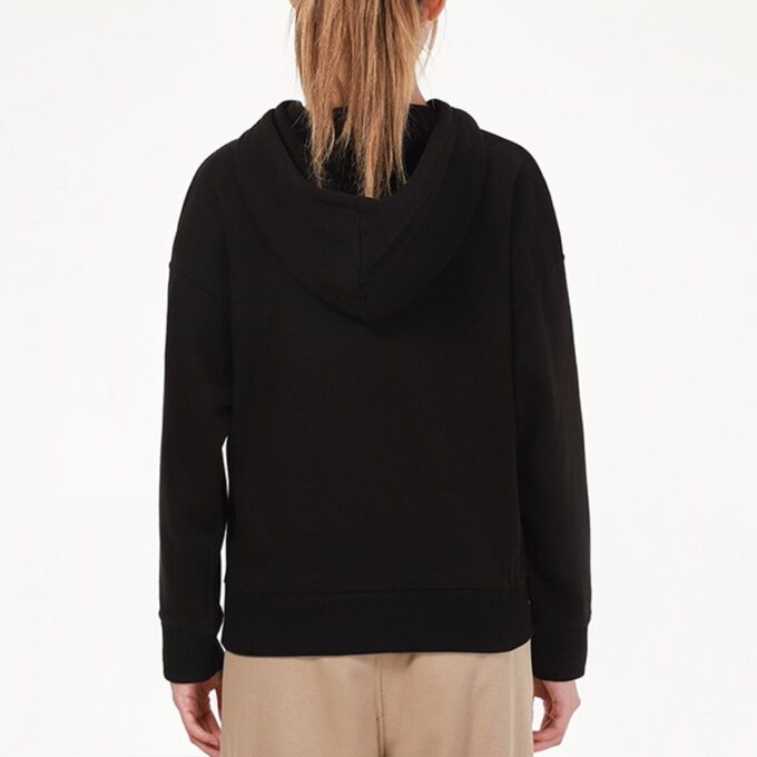 (WMNS) Classics Logo Hettegenser «Svart Hvit»