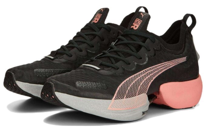 (WMNS) Fast-R Nitro Elite Carbon &laquo;Svart nellikrosa&raquo;