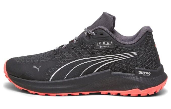 (WMNS) Fast-Trac Nitro GTX «Black Fire Orchid»