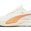 (WMNS) First Mile x Velocity Nitro 2 «Varm hvit, lys melon»