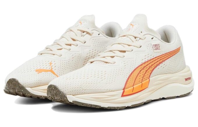 (WMNS) First Mile x Velocity Nitro 2 «Varm hvit, lys melon»
