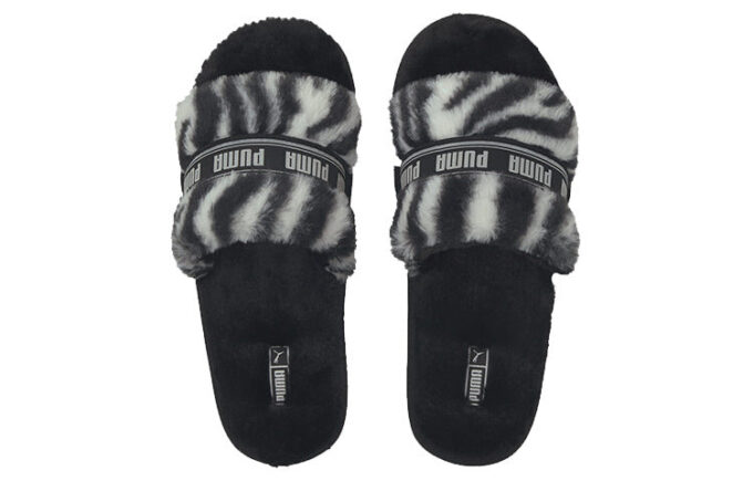 (WMNS) Fluff Slide «Wild – Svart»