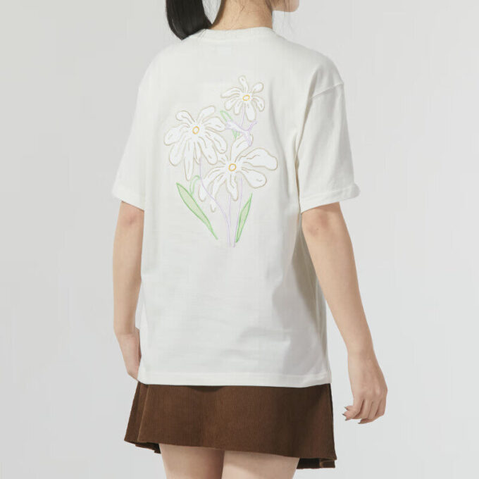 (WMNS) Klassisk bomulls-T-skjorte «Beige»