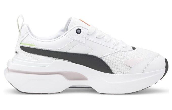 (WMNS) Kosmo Rider MIS &laquo;Hvit Svart Flerfarget&raquo;