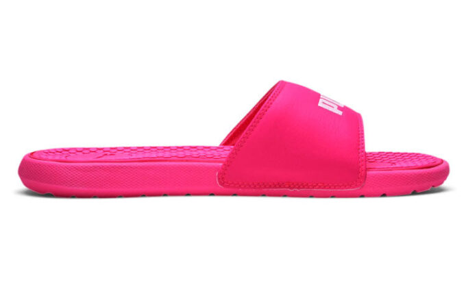 (WMNS) Kule katteslippers «Knockout Pink»