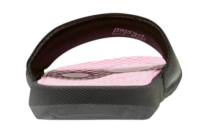 (WMNS) Kule katteslippers &laquo;Svart blekrosa&raquo;
