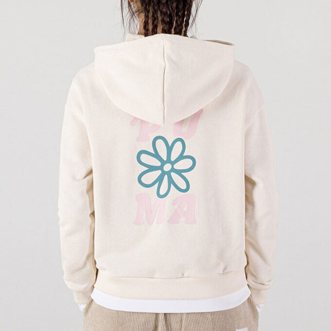 (WMNS) Lagdelt Print Fake Two Hettegenser Hvit