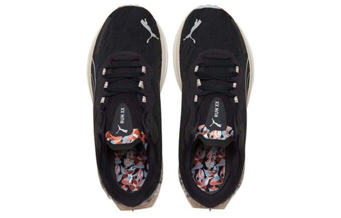 (WMNS) Maggie Stephenson x Run XX Nitro-kunstverket «Black Arctic Ice»