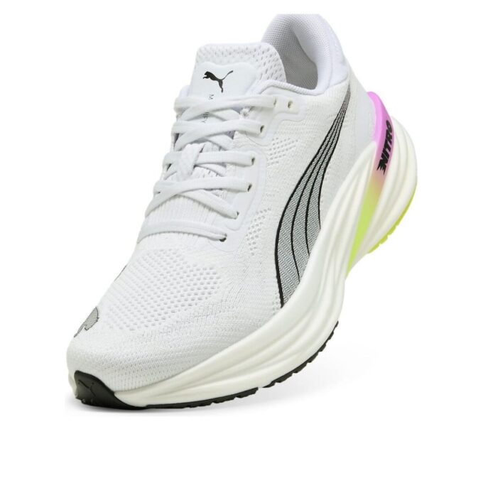 (WMNS) Magnify Nitro 2 &laquo;Hvit, ren magenta&raquo;