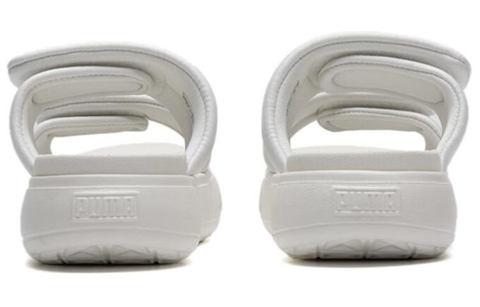 (WMNS) Mayu Puffy Slides «Varm Hvit»