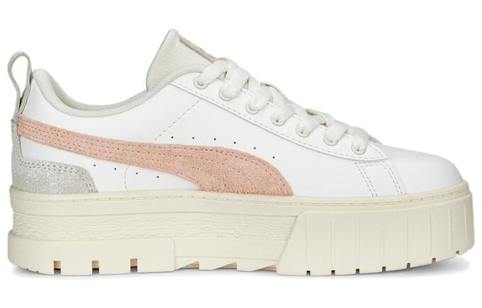 (WMNS) Maze Thrifted &laquo;Hvit Rosa&raquo;