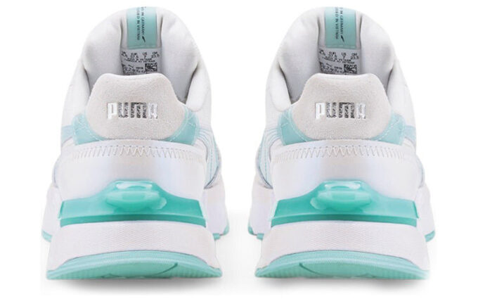(WMNS) Mirage Sport Glow &laquo;Hvit Eggeskallblå&raquo;