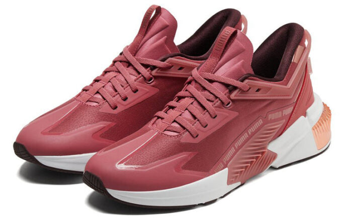 (WMNS) Provoke Xt Ftr Moto Rose Lave Løpesko Rød