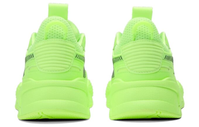 (WMNS) RS-X &laquo;Vårkasting&raquo;