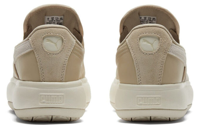 (WMNS) Semskede Mayu Slip-on Sneakers Elfenben