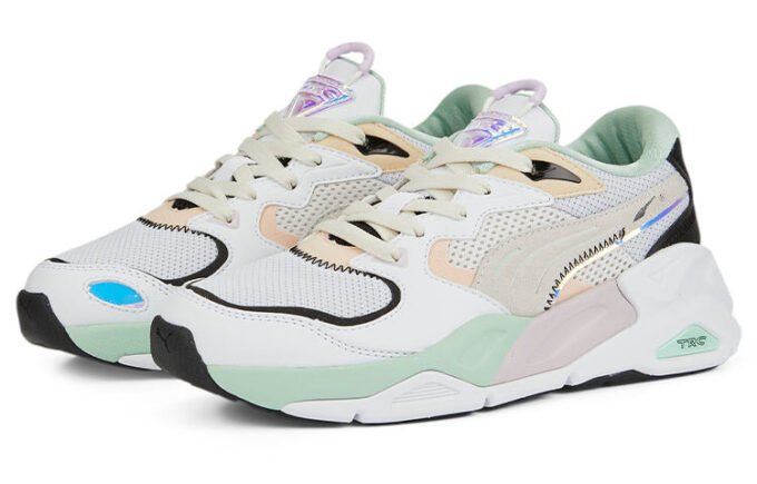 (WMNS) TRC Mira Dimensions «Hvit Nimbus-sky»