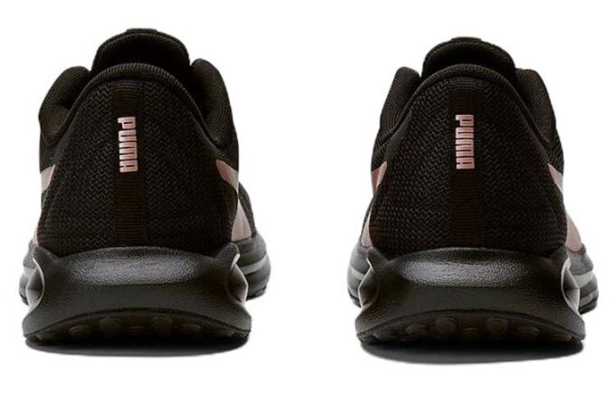(WMNS) Twitch Runner «Svart roségull»