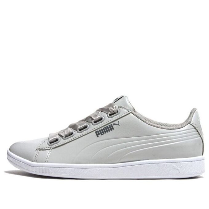 (WMNS) Vikky Ribbon Patent &laquo;Grå Casual&raquo;