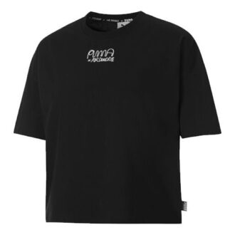 (WMNS) x MR DOODLE Løs T-skjorte med Crossover Graffiti, Stor Logo, Kortermet, Svart