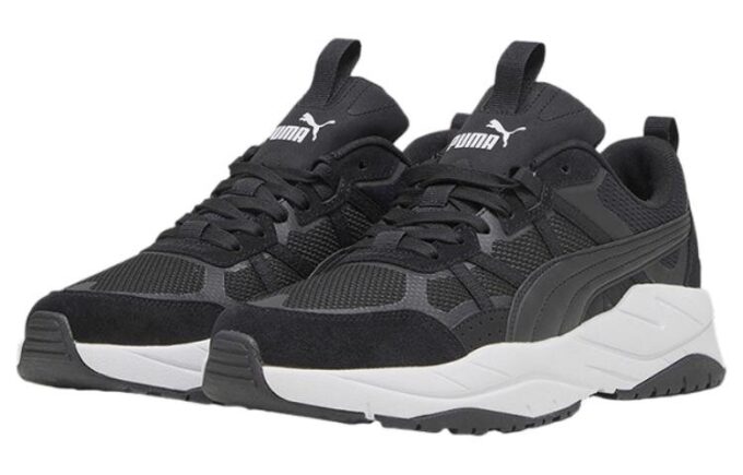 X-Ray Tour Sneakers &laquo;Svart Hvit&raquo;